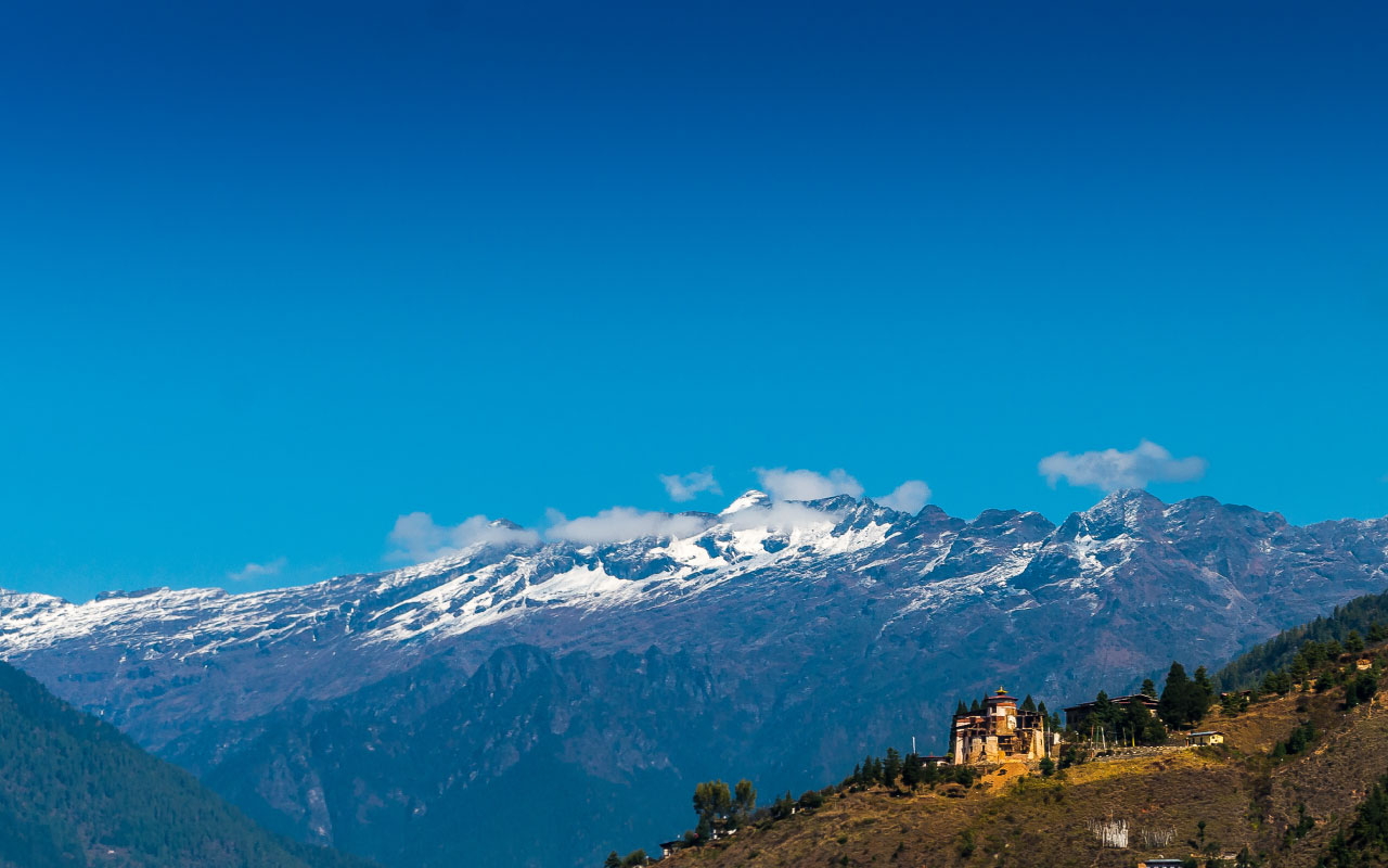 himalayan mountain Bhutan